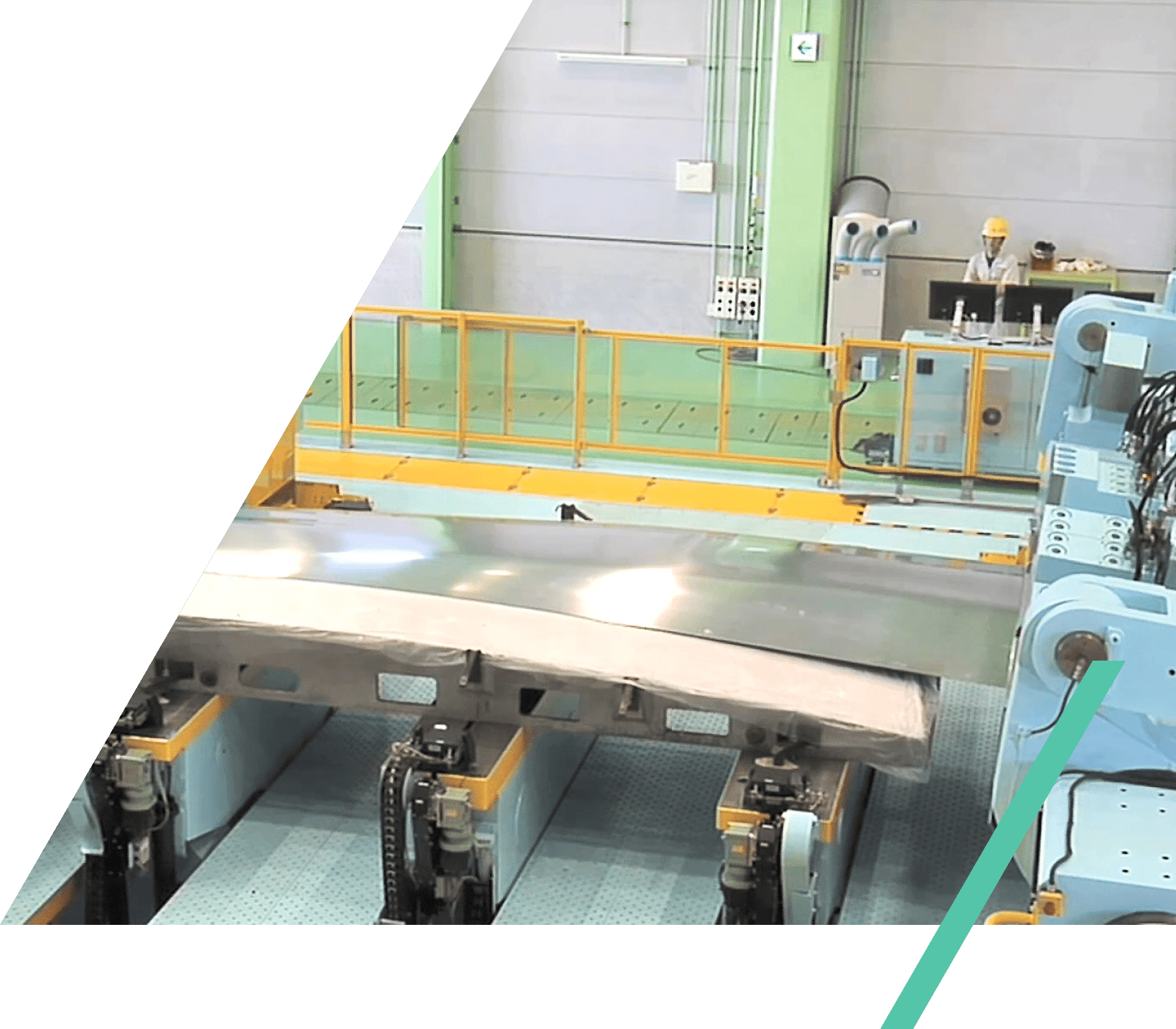 大型加工機の画像