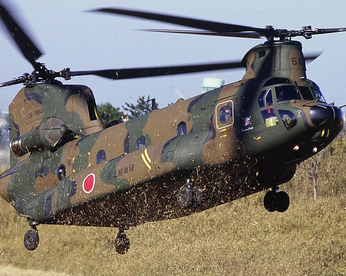 CH-47J/JA型 ヘリコプター | ヘリコプター | 川崎重工業株式会社